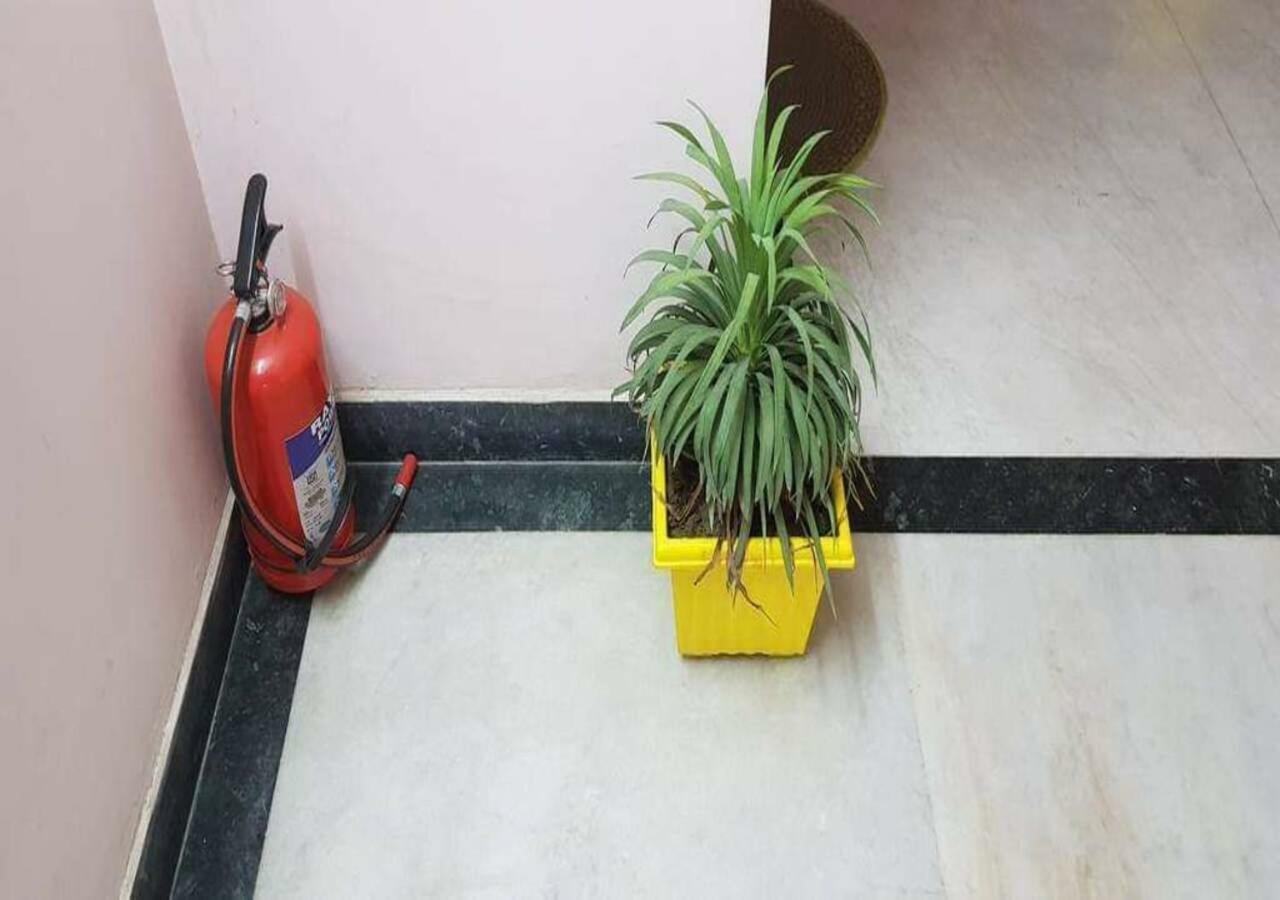 Hotel J P Residency Greater Noida Exterior foto